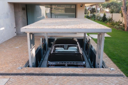 Disappearing-Car-Lift-4.jpeg
